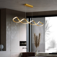 Lustre LED suspendu moderne nordique créatif et minimaliste, design en fer ondulé long or et noir, pour restaurant et salle à manger