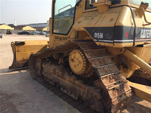 Bulldozer sur chenilles CAT D5N LGP 2022 d'occasion avec ripper, moteur, pompe, boîte de vitesses et composants moteur – Compact et économique - Product Image 5