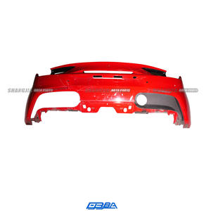 Pièces de carrosserie de voiture d'occasion démontées, pare-chocs arrière rouge de haute qualité pour Ferrari 488 86637810 - Product Image 1