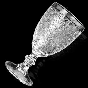 Vente chaude en gros personnalisé à l'<span class=keywords><strong>ancienne</strong></span> en relief écailles <span class=keywords><strong>de</strong></span> poisson en relief cristal Vintage verre à vin gobelet - Product Image 3