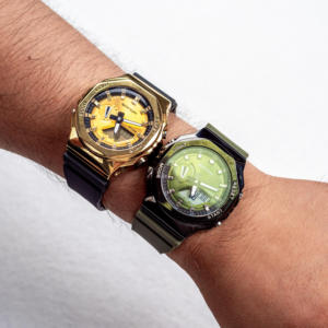 Reloj de Lujo Serie <span class=keywords><strong>G</strong></span> de Acero Inoxidable con Cuarzo y Resistencia a Impactos GA-<span class=keywords><strong>2100</strong></span> <span class=keywords><strong>GM</strong></span>-<span class=keywords><strong>2100</strong></span>, Cristal de Zafiro, Esfera con Agujas, Resistente al Agua 10m, en Stock - Product Image 4