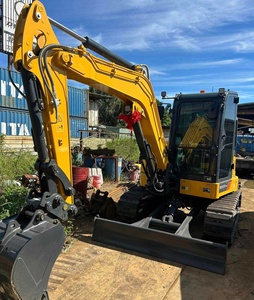 Mini-excavatrice sur chenilles polyvalente 9055fzts de 5,3 tonnes avec une puissance de 29,6 kW pour l'entretien des espaces verts à prix avantageux - Product Image 6