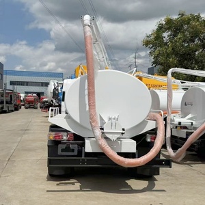Camion de nettoyage des eaux usées par aspiration Isuzu de bonne qualité, 5000 litres, 100P 600P, camion de transport de boues de 5000 litres - Product Image 1