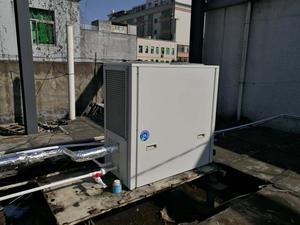 Pompe à chaleur air-eau commerciale 14 kW à haut COP, alimentée par l'énergie solaire (CO2 R744), pour usage domestique, extérieur et hôtelier, modèle Gaggia DBT-14WH(R) Air - Product Image 6