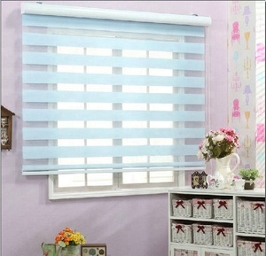 100% Polyester Filtrant la Lumière Double <span class=keywords><strong>Store</strong></span> Horizontal Roulant Zèbre Stores - Product Image 1