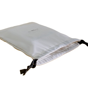 Sac à cordon en coton et lin de haute qualité avec logo personnalisé imprimé pour chaussettes, emballage cadeau de Noël - Product Image 1