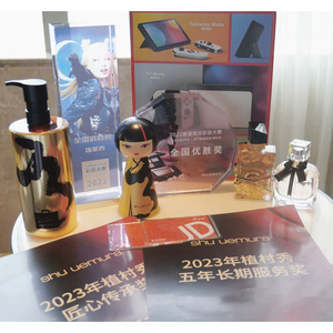 Sculpture décorative d'<span class=keywords><strong>art</strong></span> créatif moderne en résine pour centre commercial, marque personnalisée, pour l'extérieur, cosmétique, professionnelle - Product Image 6