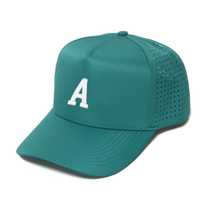 Casquette de camionneur de golf à 5 panneaux imperméable à l'eau à séchage rapide et découpe de trous perforés personnalisés en 3D avec lettre structurée brodée de logo - Product Image 3