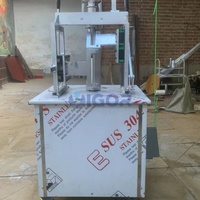 Machine à peler les noix de coco commerciale à haut rendement, machine à peler les noix de coco en forme de diamant