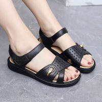 Sandales Décontractées Tendance pour Femme : Chaussures de Maman Durables à Semelle Souple, Respirantes et Perforées pour Toutes Saisons