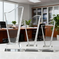 Nouveau Prix en Cristal Moderne et Sur Mesure pour la Récompense des Performances Commerciales et les Cérémonies Sportives