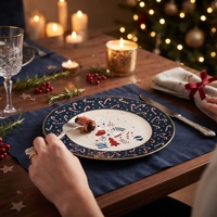 Service de table de Noël en porcelaine fine rouge, bord doré, motif sapin de Noël, tasse à café et soucoupe, mug, assiettes et bols