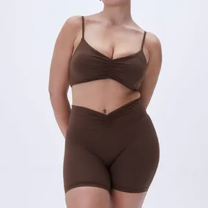 Benutzer definierte Sommer Spandex 2 Stück Workout Kleidung Rüschen Crop Top V-Form Yoga Workout Butt Lift Shorts Set