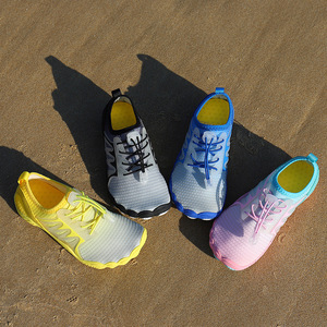 Chaussures d'eau pour enfants, en maille, séchage rapide, semelle extérieure en caoutchouc, plage d'été, unisexe, bout fermé, semelle intermédiaire en EVA - Product Image 2