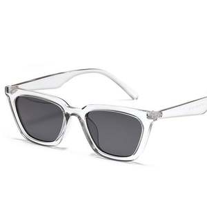 Nouveautés Lunettes de soleil œil de chat rétro léopard noir avec logo personnalisé UV400, monture carrée petite taille pour femme - Product Image 4