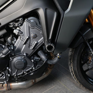 Protectores Anticaída Deslizantes de Chasis y Motor de Motocicleta para YAMAHA <span class=keywords><strong>MT</strong></span>-09 /SP Tracer <span class=keywords><strong>9</strong></span> <span class=keywords><strong>GT</strong></span>+ XSR900 <span class=keywords><strong>MT</strong></span> 09 SP - Product Image 2