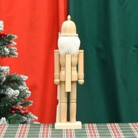 Poupée de soldat casse-noisette en bois fabriquée à la main avec pistolet peint à la main décoration de noël écologique pour cadeau d'ornement de vacances
