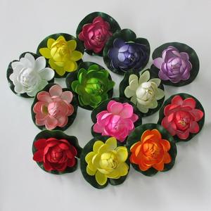 Décoration flottante pour bassin : Fleurs artificielles de lotus et nénuphars en mousse pour jardin - Product Image 2