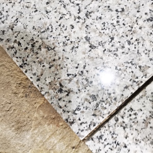 <span class=keywords><strong>2025</strong></span> Chất lượng cao giá rẻ grey trắng đá <span class=keywords><strong>Granite</strong></span> sàn vườn gạch sân sau đá <span class=keywords><strong>Granite</strong></span> Quarry - Product Image 1