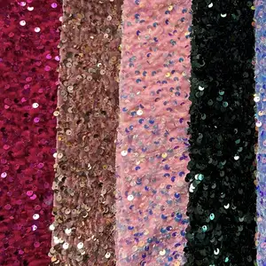 Tissu à paillettes en velours de luxe brodé en gros avec paillettes