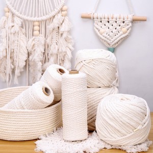 Charmkey 1mm 3mm 4mm 5mm <span class=keywords><strong>10mm</strong></span> Cordón de macramé de algodón Natural artesanía hecha a mano colgador de plantas <span class=keywords><strong>cuerda</strong></span> para tejer DIY ropa - Product Image 1