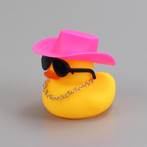 Mini Patitos de Goma Amarillos para Niños, Adorno para <span class=keywords><strong>Bañera</strong></span> con Gafas de Sol, Anillo de Natación, Mini Sombrero, Collar de Pato para Baby Shower - Product Image 6
