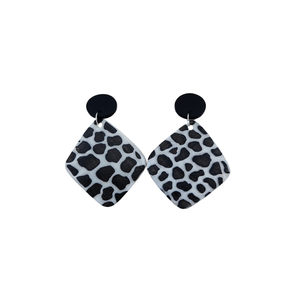 Boucles d'oreilles pendantes en résine acrylique, motif léopard noir et blanc, forme carrée, bijoux de mode pour femmes, 12 pièces - Product Image 2