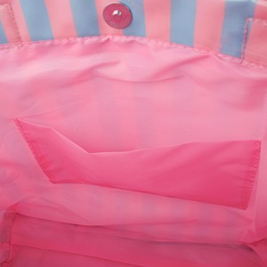 Sac fourre-tout à bandoulière rayé multicolore pour femmes et filles, grande capacité, portable, imperméable, en PVC enduit, sac de voyage rayé - Product Image 6