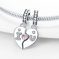 Offre Spéciale 925 argent Sterling plaqué breloques coeur Style soeur embrasser le coeur pendentif bricolage perle Bracelet bijoux cadeau en gros