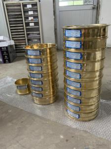 Ensemble de 12 tamis conforme à la norme ASTM E11 pour l'analyse des sols/graisses, diamètre 200 mm. Machine de laboratoire en acier inoxydable 20mm-4.75mm pour essais de béton 1 - Product Image 6