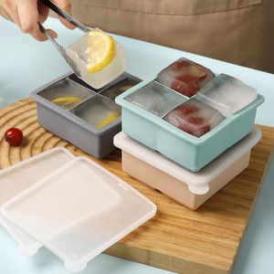 Vente chaude, bac à glaçons en silicone de grande taille à 4 cavités, bac à glaçons carrés à libération facile avec couvercle, moule à glaçons sphériques - Product Image 6