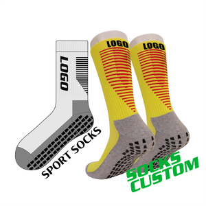 Échantillons gratuits Chaussettes de sport originales personnalisées pour hommes Conception personnalisée Semelle antidérapante Chaussettes antidérapantes Medias Antideslizante Futbol - Product Image 6