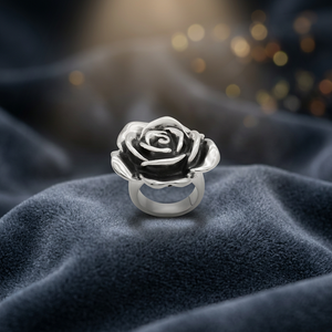 Bague en argent 925 avec grande rose de jardin - Bijou romantique pour femme - Product Image 3