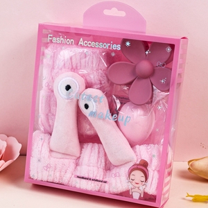 Nuovo Set di Accessori per Capelli e Viso in Peluche a Tema Cartone Animato: Fascia per Capelli, Fasce da Polso, Fermaglio per Capelli, Spugna per Trucco - Design a Chiocciola - Prodotti di Tendenza TikTok - Product Image 5
