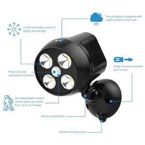 Night Hawk - Foco de Seguridad LED Súper Brillante de 450 Lúmenes para Interiores y Exteriores - Product Image 4