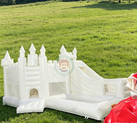 Château gonflable aquatique blanc