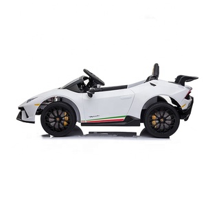 Lusso 12V auto elettrica Ride-On per i bambini per <span class=keywords><strong>Lamborghini</strong></span> <span class=keywords><strong>giocattolo</strong></span> con licenza con telecomando per 3-8 anni materiale plastico fresco - Product Image 4