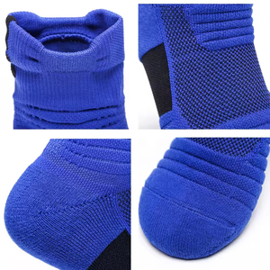 Chaussettes de sport d'été en gros pour la course à pied, chaussettes de basketball montantes en tissu éponge avec logo personnalisé pour hommes, jeunes et adultes, haute qualité - Product Image 2