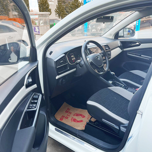 Jett a VS7 2021 1.4T Turbo SUV Usato, Guida a Sinistra, Automatico, Senza Incidenti, Full Optional, Tetto Panoramico, R18, Vendita all'Ingrosso e al Dettaglio - Product Image 4