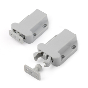 Loquet de porte en plastique à ressort, ouverture par pression pour armoire - Product Image 4