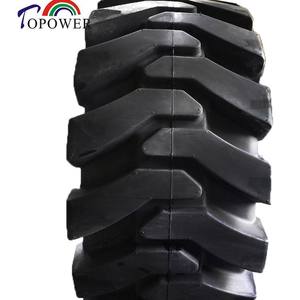 Pneu plein Topower 445/65-24 pour chargeuse compacte et nacelle élévatrice avec trous latéraux - Product Image 4