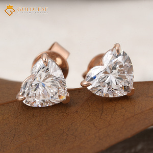 Boucles d'oreilles en diamant de laboratoire taille cœur Goldleafgem, or 14K 18K, certifiées IGI, diamants HPHT CVD, bijoux fins sur mesure - Product Image 4