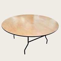 Table de banquet pliante ronde avec plateau fini enduit transparent