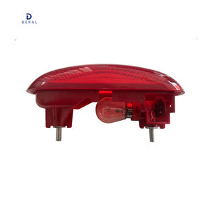 Cola trasera roja Tercera parada de freno Lámpara DE SEGURIDAD Coche Led 7700308721 para <span class=keywords><strong>Renault</strong></span> - Product Image 2