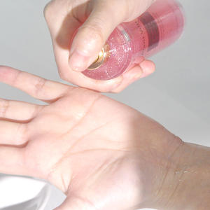 Brume corporelle scintillante multi-parfums 250ml – Spray parfumé à effet lumineux – Marque privée OEM pour les détaillants de produits de beauté - Product Image 2