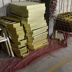 Estante de Pared para Salón de Uñas, Estante de Almacenamiento de Esmalte de Uñas de Hierro Colgante de Pared, Estante de Exhibición de Esmalte de Uñas Dorado - Product Image 6