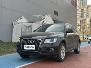 Audi <span class=keywords><strong>Q5</strong></span> 40TFSI Quattro Premium 2016 avec toit ouvrant panoramique, voitures bien entretenues pour l'Afrique/Moyen-Orient - Product Image 1