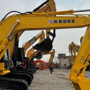 Excavatrices d'occasion japonaises Komatsu PC240LC-8, excavatrices sur chenilles de 24 tonnes, excavatrices lourdes de 24 tonnes Komatsu, équipement Komatsu PC240-8 - Product Image 4