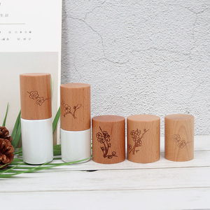 Botella de loción de plástico de lujo de Vietnam con tapas cosméticas de madera con láser, tapa de disco rociador de bomba para latas de agua y cosméticos - Product Image 4