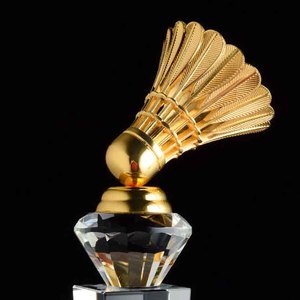 2025 trophée de <span class=keywords><strong>badminton</strong></span> en cristal personnalisé coupe Premium Sport Awards & Souvenirs fabriqués à la main autres métiers en cristal - Product Image 4